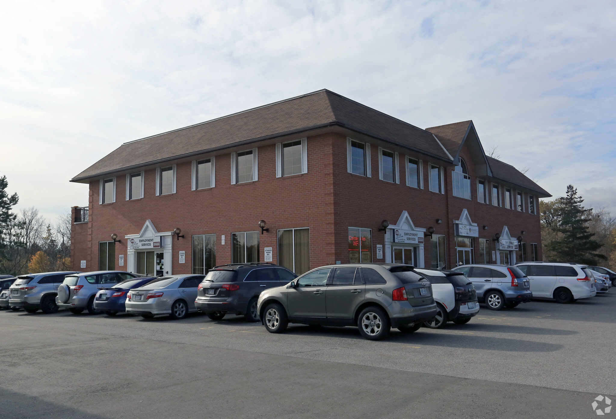 4961 Highway 7 E, Markham, ON for lease Primary Photo- Image 1 of 5