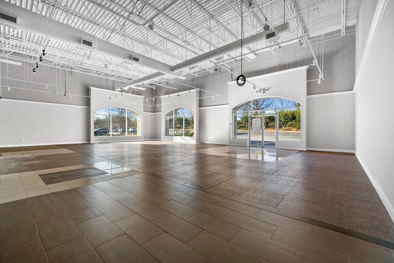 1999 Mall Of Georgia Blvd, Buford, GA 30519 - Unit A -  - Interior Photo - Image 1 of 6