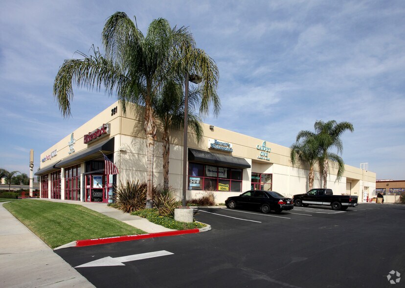 281 DuPont St, Corona, CA for lease - Building Photo - Image 3 of 6