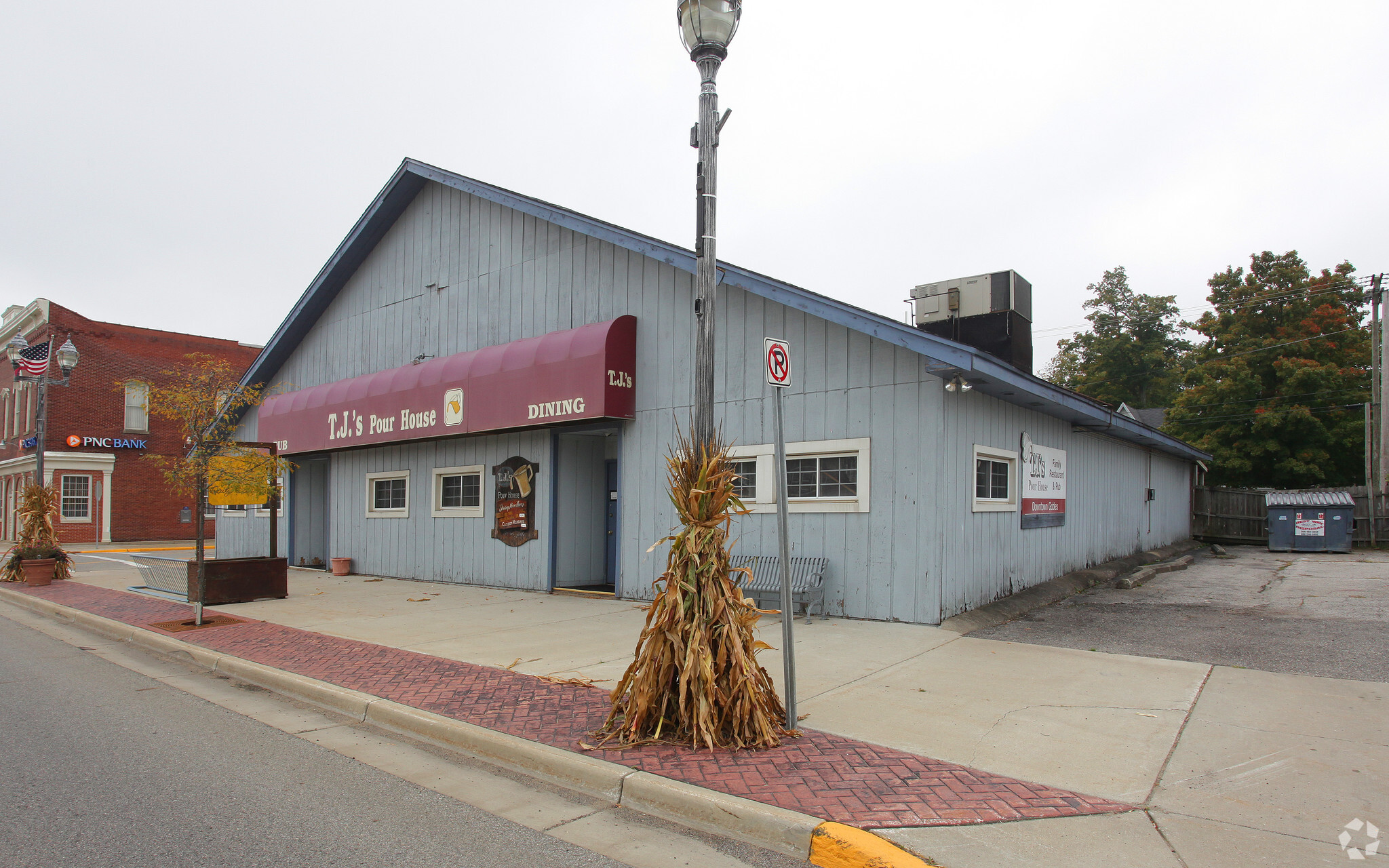 120 S State St, Gobles, MI à vendre Photo principale- Image 1 de 1