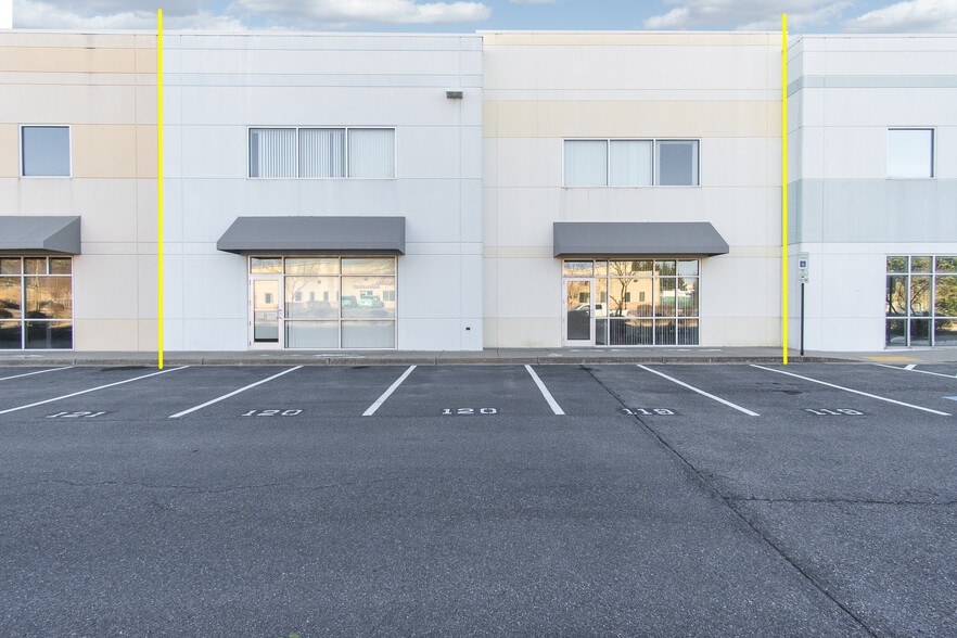 1539 Tilco Dr, Frederick, MD for sale - Building Photo - Image 3 of 25