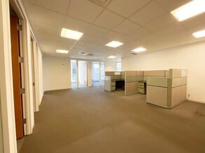 750 Lexington Ave, New York, NY for lease Interior Photo- Image 2 of 4