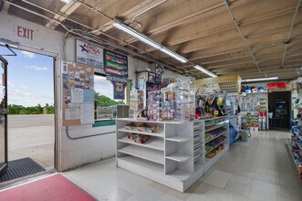 1104 W Eldorado Pky, Little Elm, TX à louer Photo du bâtiment- Image 2 de 12