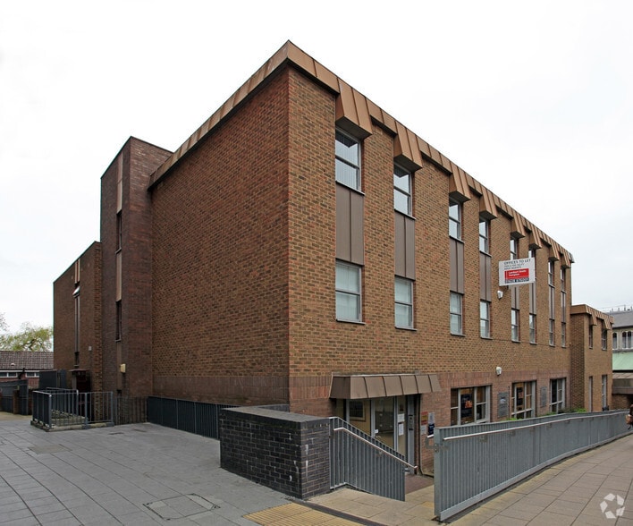 St Marys Walk, Maidenhead for lease - Primary Photo - Image 1 of 8