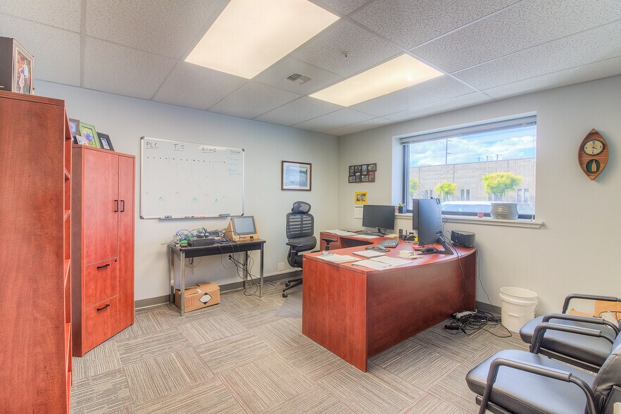 700 W Valley Mall Blvd, Union Gap, WA à louer - Photo intérieure - Image 3 de 33