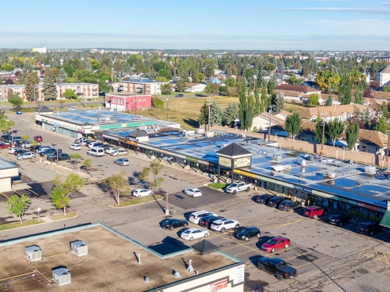 12522-12620 132nd Ave NW, Edmonton, AB for lease - Primary Photo - Image 1 of 17