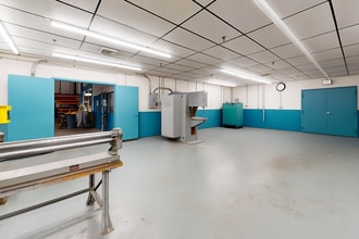 450 S Fellowship Rd, Maple Shade Township, NJ for lease Building Photo- Image 2 of 10