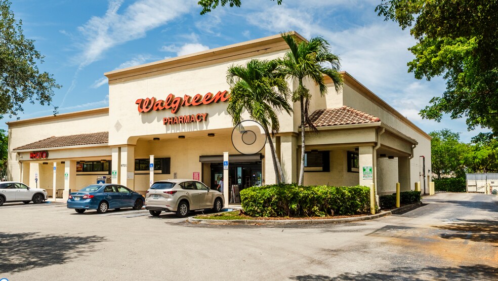 9701 SW 24th St, Miami, FL for lease - Primary Photo - Image 1 of 6