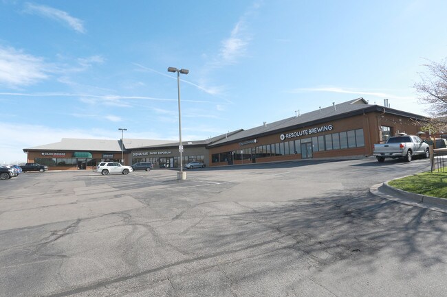 More details for 7286 S Yosemite St, Englewood, CO - Retail for Lease