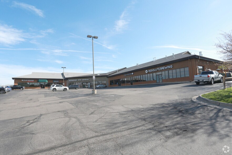 7286 S Yosemite St, Englewood, CO à louer - Photo du bâtiment - Image 1 de 11