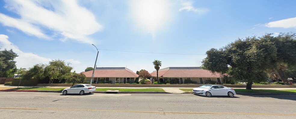 1330 San Bernardino Rd, Upland, CA à louer - Photo du bâtiment - Image 2 de 3