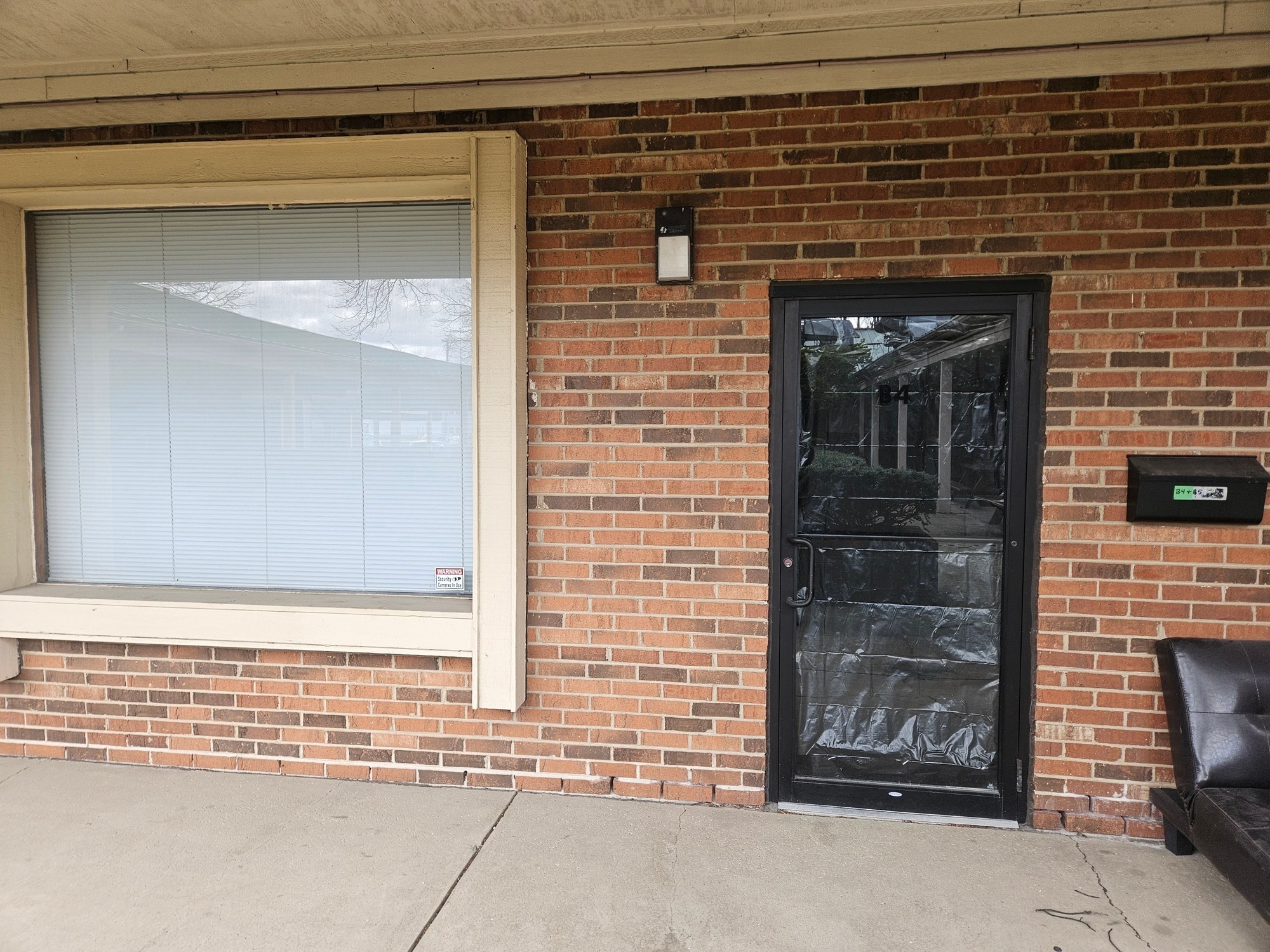 5544 W 147th St, Oak Forest, IL for lease Interior Photo- Image 1 of 6