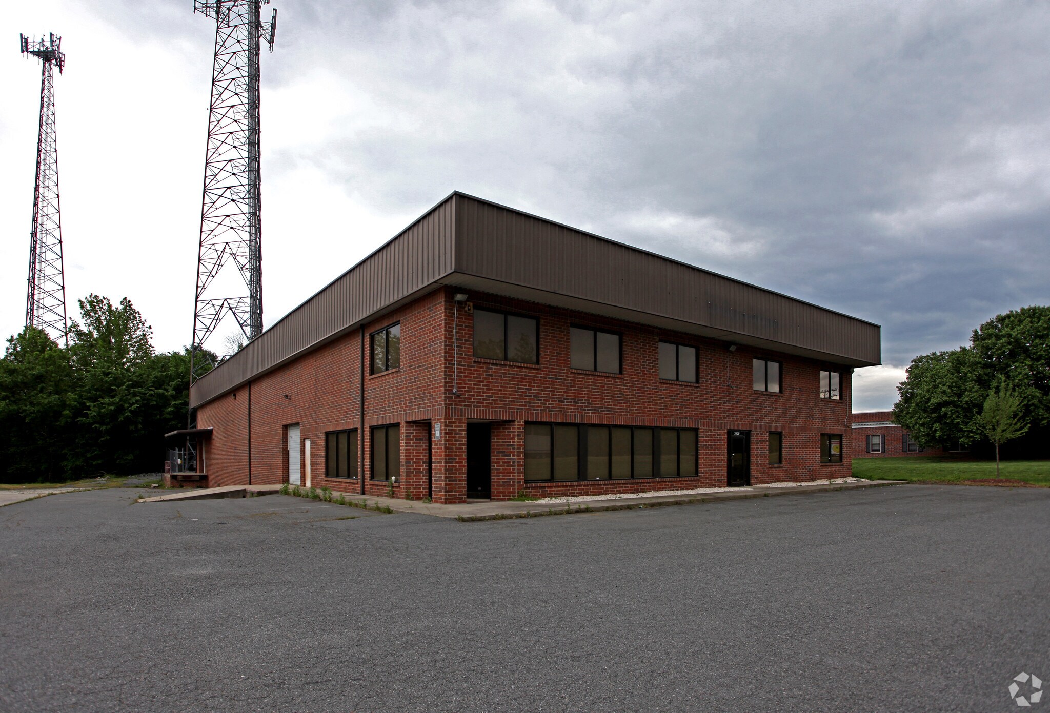 3109 Westinghouse Blvd, Charlotte, NC for sale Primary Photo- Image 1 of 6