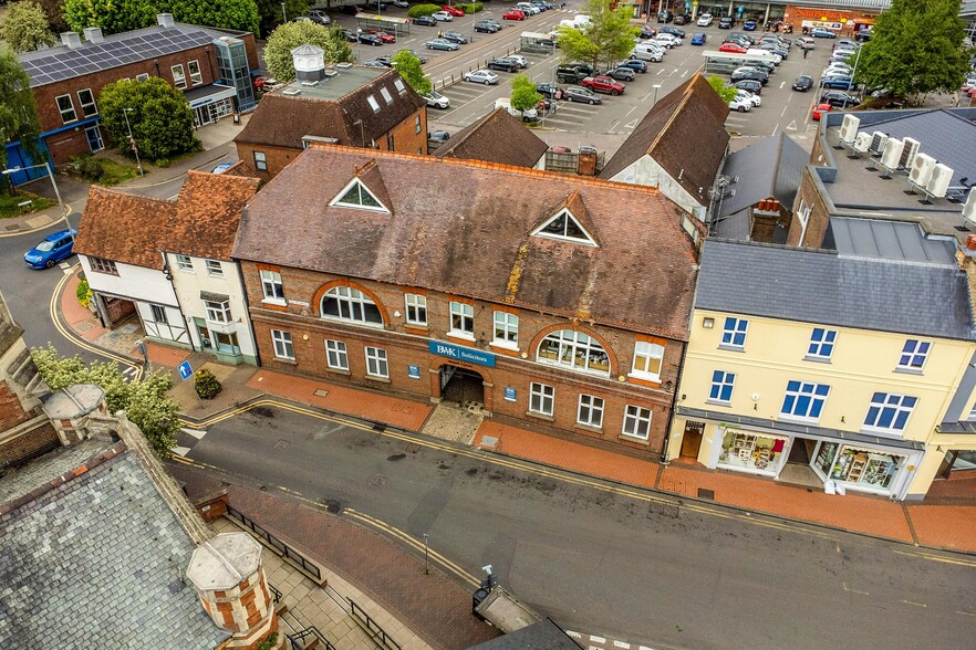 High St, Chesham for lease - Building Photo - Image 3 of 29