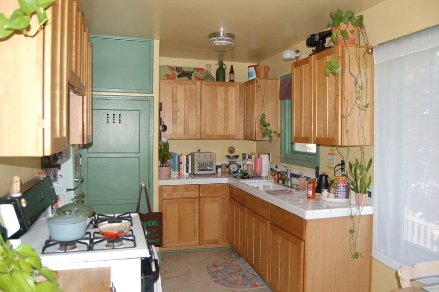 4160 Chestnut St, Riverside, CA for sale - Building Photo - Image 2 of 7