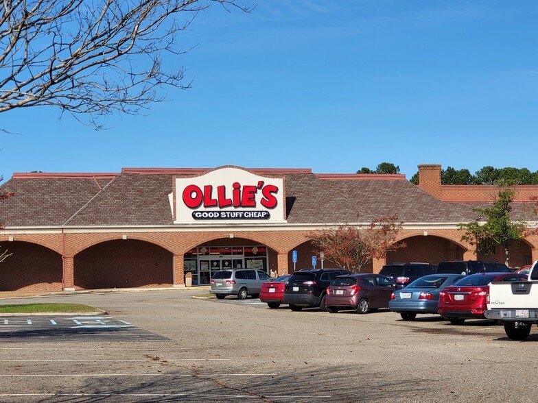 118-120 Waller Mill Rd, Williamsburg, VA à louer - Photo du bâtiment - Image 1 de 5