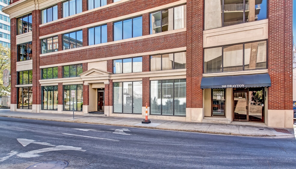 300 Drayton St, Savannah, GA for sale - Building Photo - Image 3 of 25