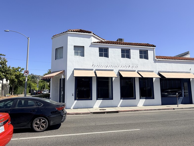 8117-8127 Melrose Ave, Los Angeles, CA à louer - Photo du bâtiment - Image 2 de 5