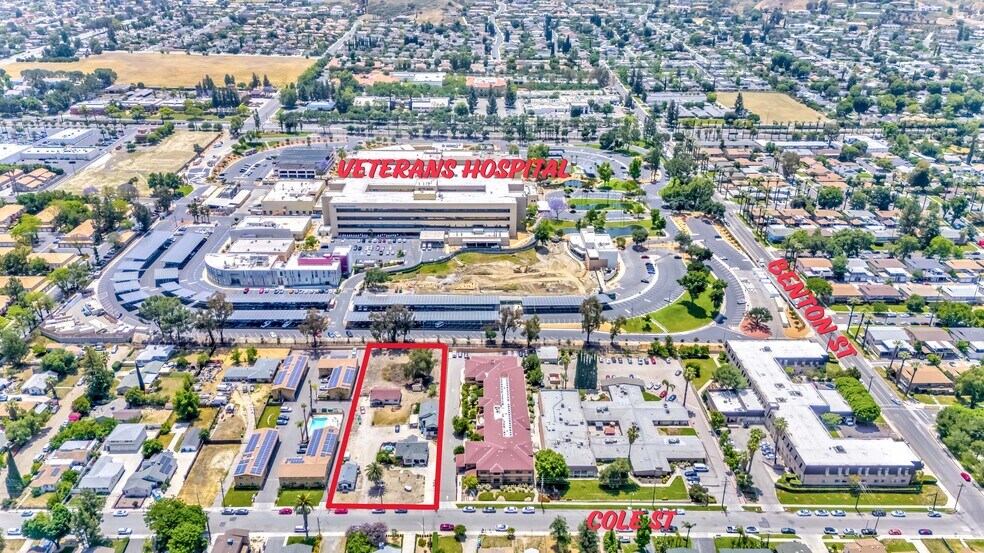 25405-25417 Cole St, Loma Linda, CA à vendre - Photo du bâtiment - Image 2 de 5