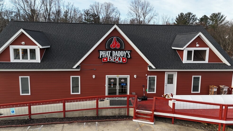 4747 W State Road 46, Bloomington, IN à vendre - Photo du bâtiment - Image 3 de 23