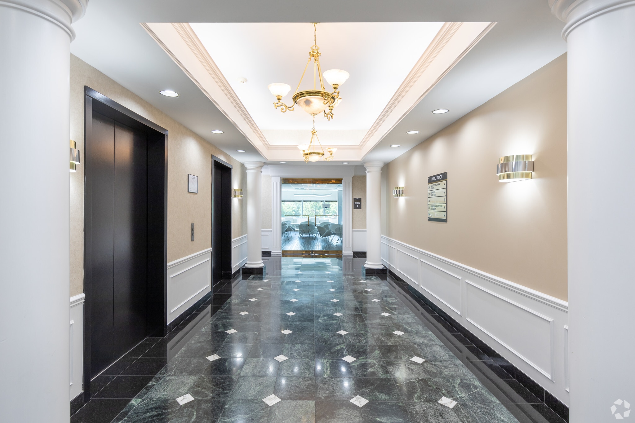 2250 E 73rd St, Tulsa, OK à louer Photo intérieure- Image 1 de 11