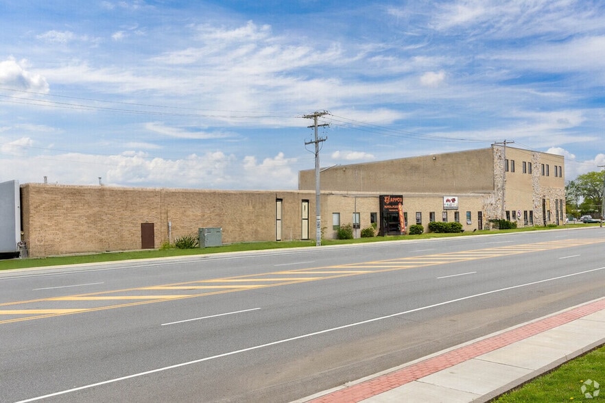 3949 Austin Blvd, Island Park, NY for sale - Building Photo - Image 2 of 20