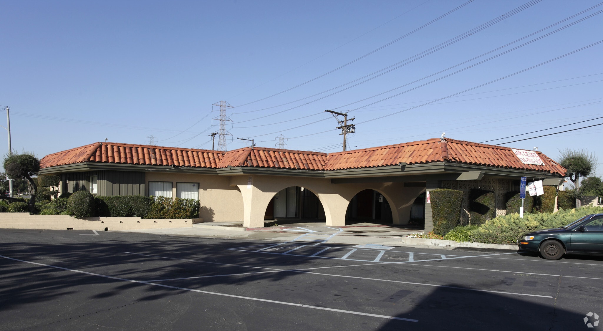 1665 S Brookhurst St, Anaheim, CA for sale Primary Photo- Image 1 of 9