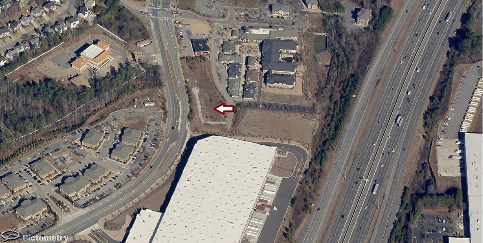 1240 Satellite Blvd, Suwanee, GA for sale - Building Photo - Image 2 of 2