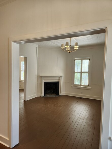 206-208 W Richardson Ave, Summerville, SC à louer - Photo du bâtiment - Image 3 de 22
