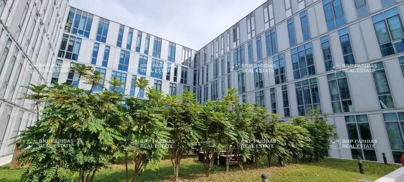 Office in Lyon for lease - Building Photo - Image 2 of 21