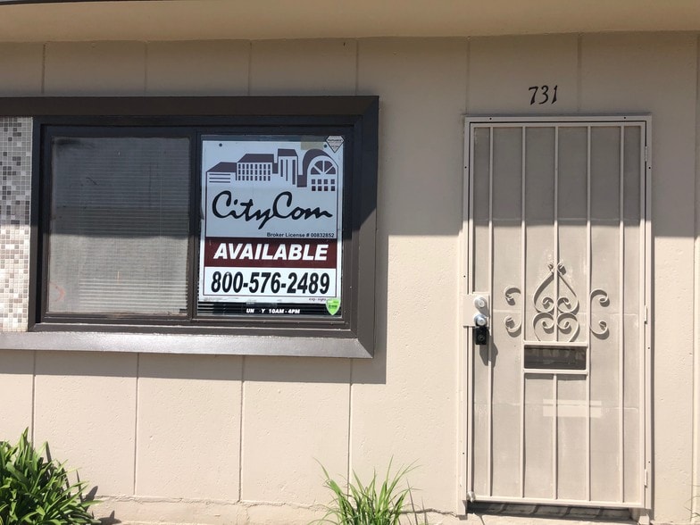 727-751 N Grandview, Covina, CA à louer - Photo du bâtiment - Image 3 de 7