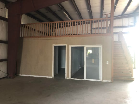 3016 N Twin City Hwy, Nederland, TX à vendre - Photo intérieure - Image 3 de 10
