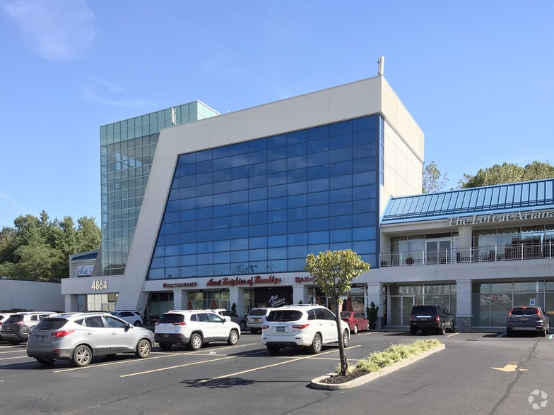 4864 Arthur Kill Rd, Staten Island, NY for lease - Building Photo - Image 1 of 4