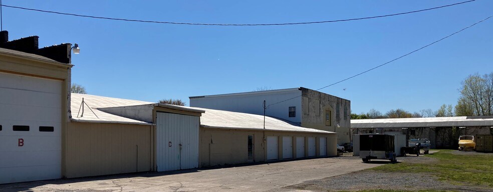 59 Maple Ave, Sodus, NY à vendre - Photo du bâtiment - Image 3 de 28