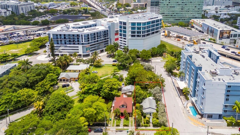 1246 NW 9th Ave, Miami, FL à vendre - Photo du bâtiment - Image 1 de 9
