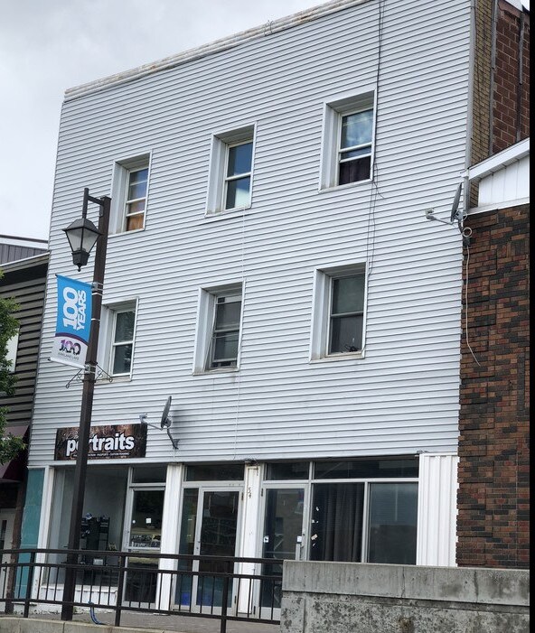 54 Government Rd W, Kirkland Lake, ON for sale Primary Photo- Image 1 of 1