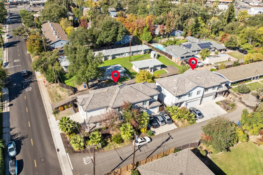 5841 Del Campo Ln, Carmichael, CA à vendre - Photo du bâtiment - Image 3 de 32