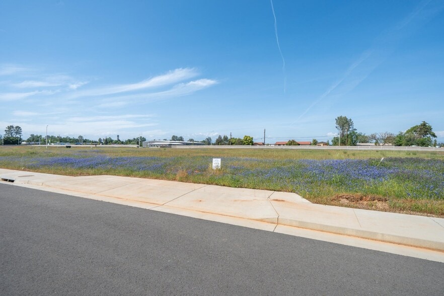 Airport Rd, Redding, CA for sale - Aerial - Image 3 of 4