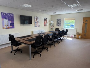 Escrick, Escrick for lease Interior Photo- Image 2 of 9