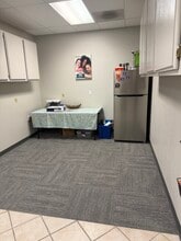 12350 Montwood Dr, El Paso, TX for lease Interior Photo- Image 2 of 8