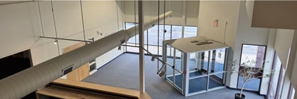 376 Newport Ave, Rumford, RI for lease Interior Photo- Image 2 of 8