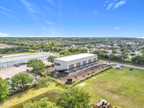 705 Hennis Rd, Winter Garden, FL à louer Photo intérieure- Image 1 de 10