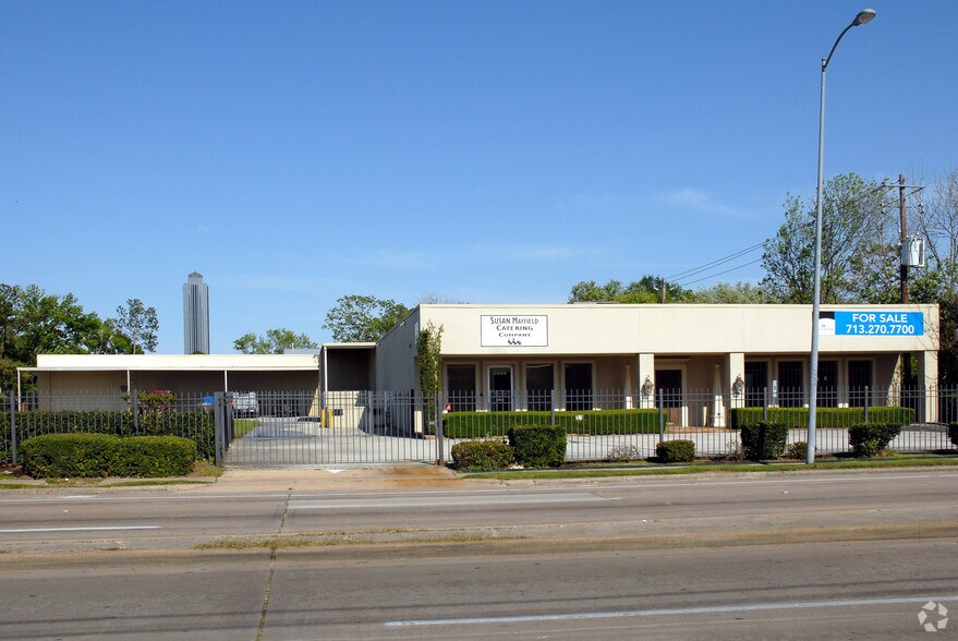 2909 Fountainview Dr, Houston, TX à louer - Photo principale - Image 1 de 2