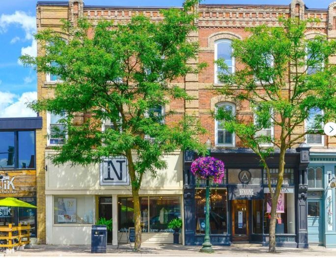 195 Broadway, Orangeville, ON for sale Primary Photo- Image 1 of 1