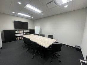 302 Innovation Dr, Franklin, TN for lease Interior Photo- Image 2 of 9