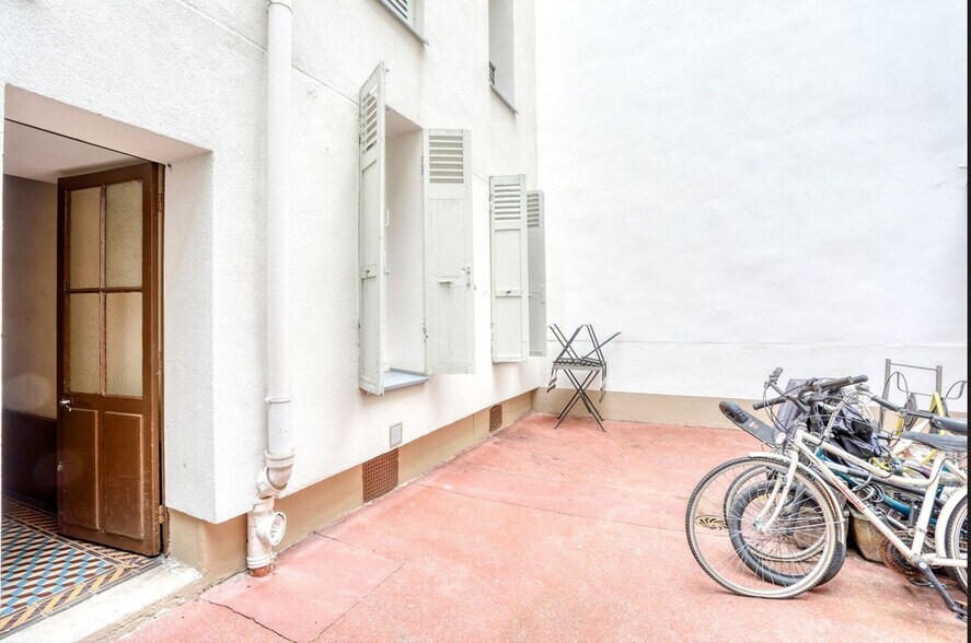 6 Rue Torricelli, Paris à louer - Photo du bâtiment - Image 2 de 10