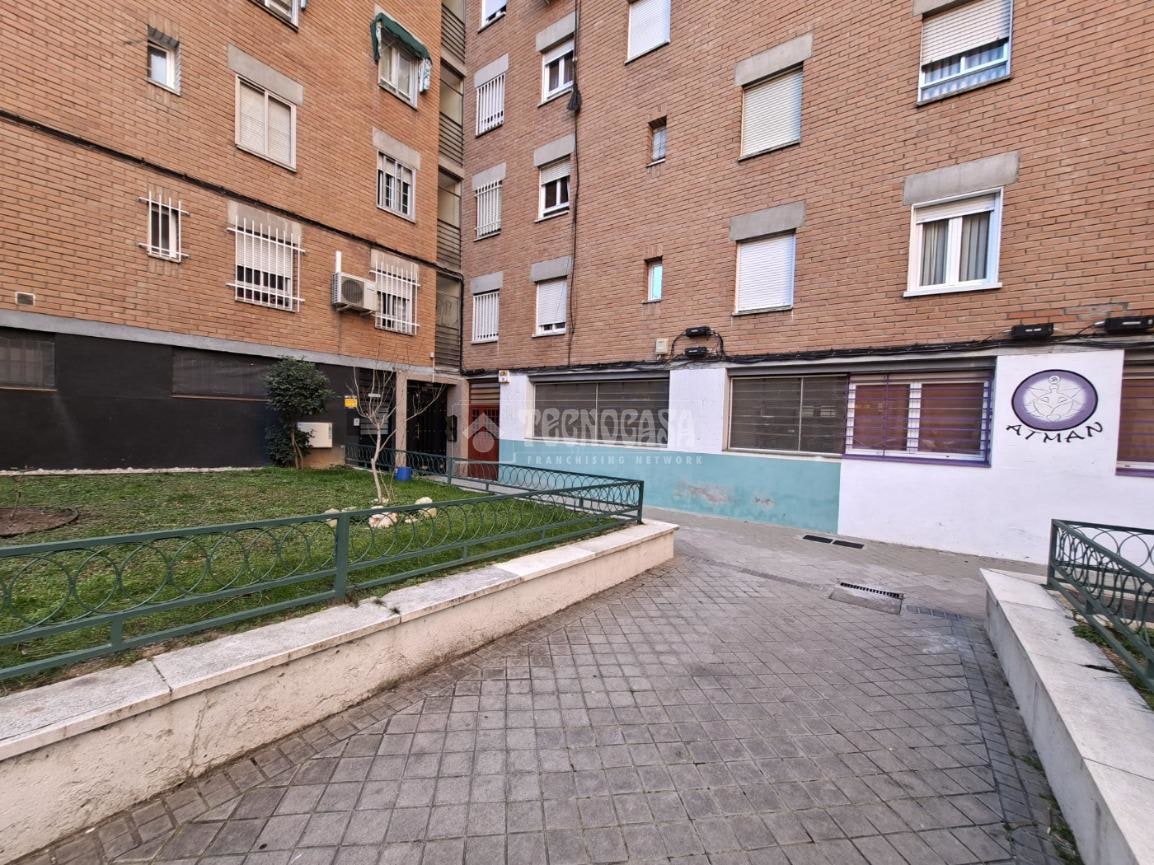 Commerce de détail dans Leganés, Madrid à louer Photo intérieure- Image 1 de 8