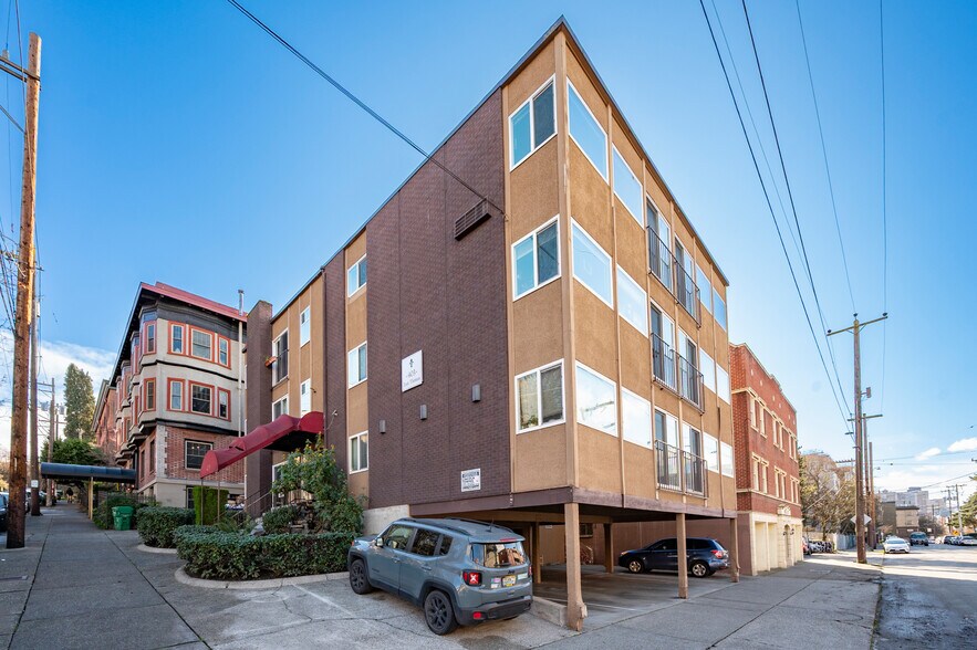 403 E Thomas St, Seattle, WA à vendre - Photo du bâtiment - Image 3 de 25