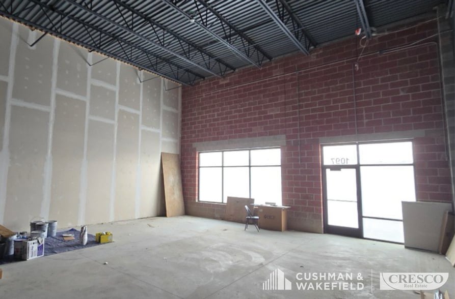 1085-1115 W Bagley Rd, Berea, OH for lease - Building Photo - Image 3 of 5