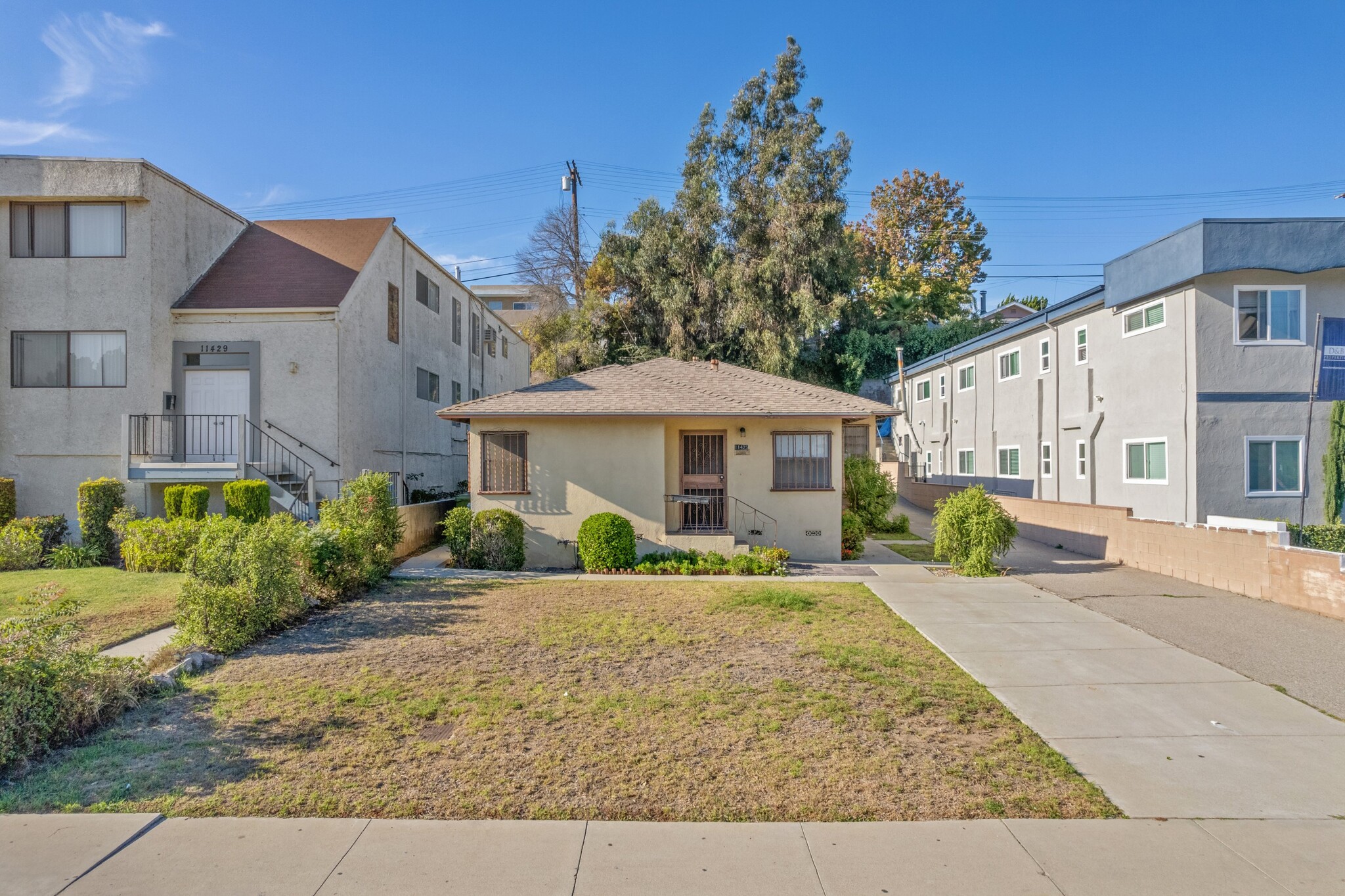 11425 Venice Blvd, Los Angeles, CA à vendre Photo principale- Image 1 de 1